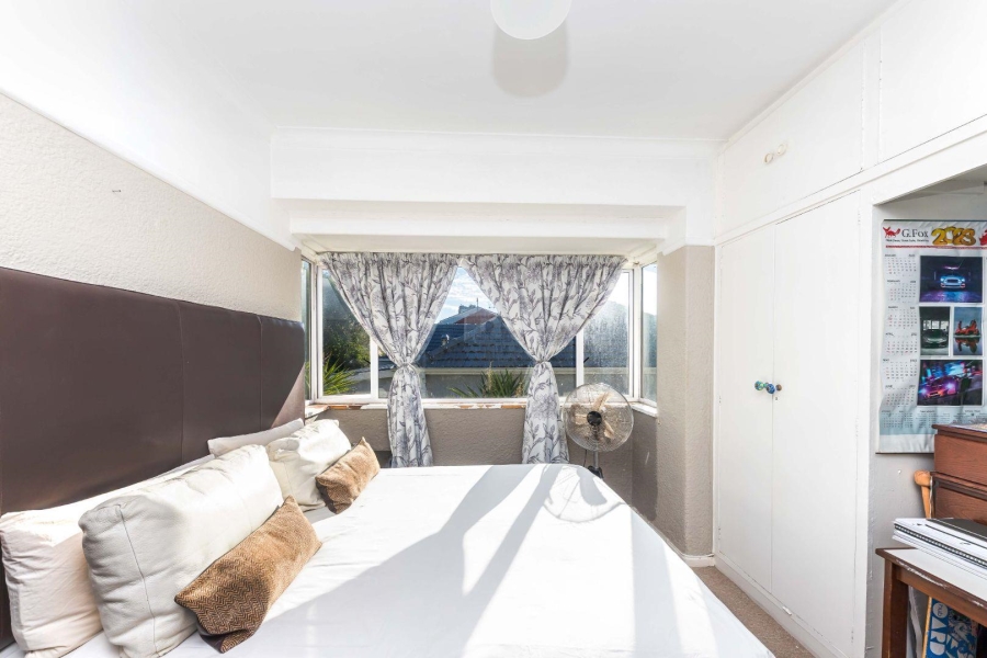 2 Bedroom Property for Sale in Green Point Western Cape